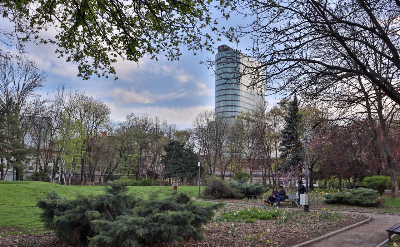 Oak Apartment - Piata Victoriei Бухарест Экстерьер фото